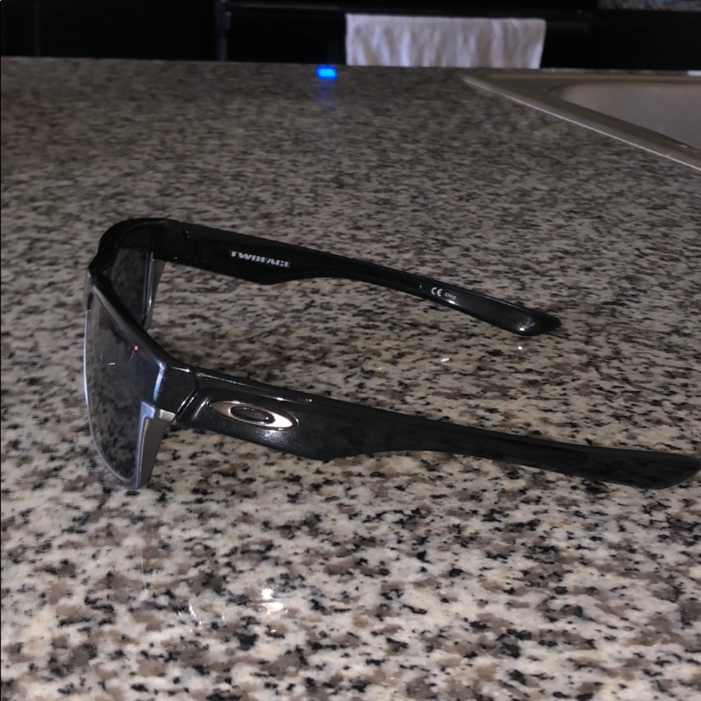 Oakley TwoFace™️ XL sunglasses (polarized)